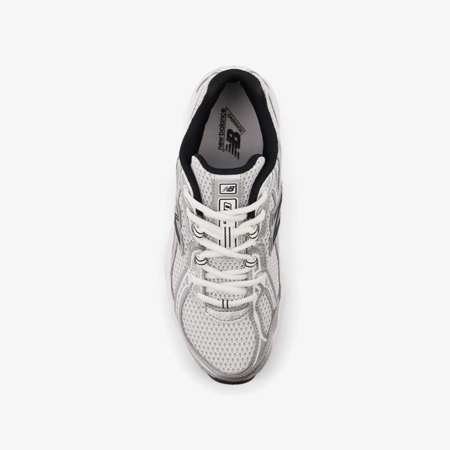 New Balance K 740 