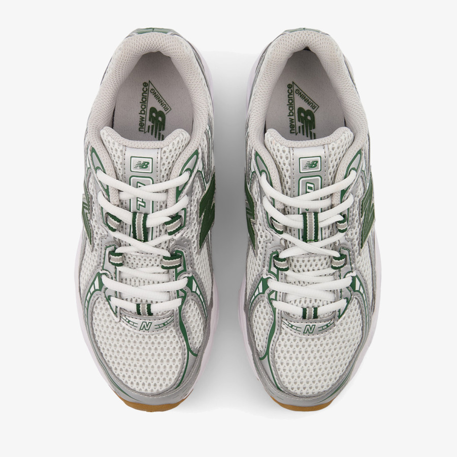New Balance K 740 