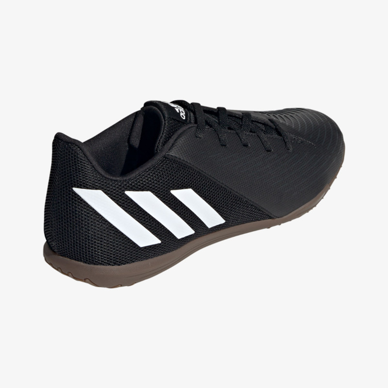 adidas PREDATOR EDGE.4 IN SALA 