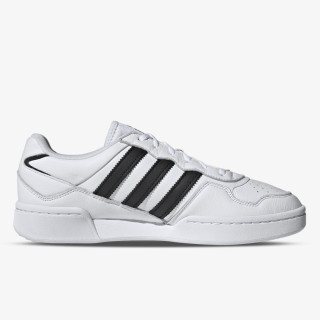 adidas COURTIC 