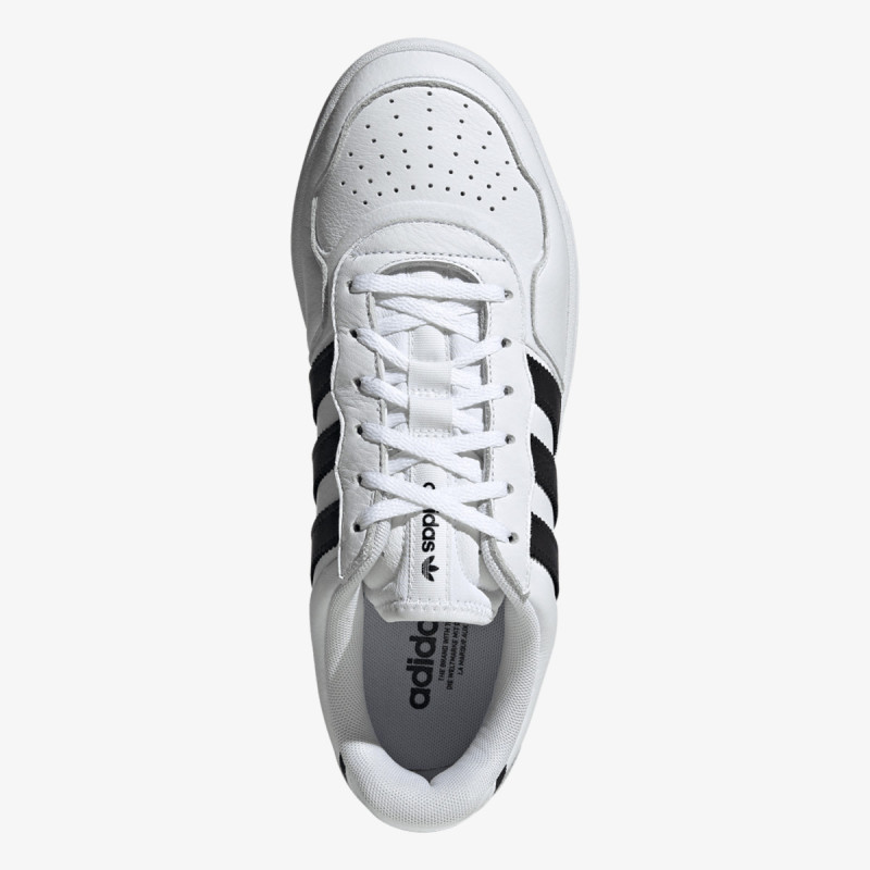 adidas COURTIC 