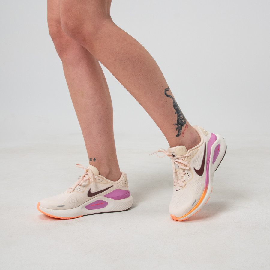 Nike W  STRUCTURE 26 