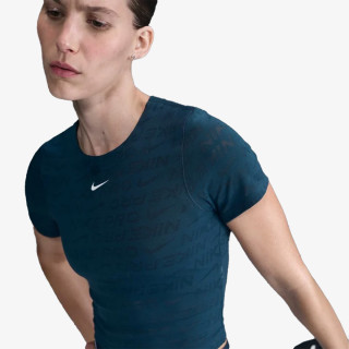 Nike Pro 
