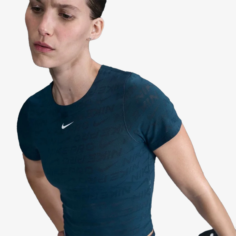 Nike Pro 