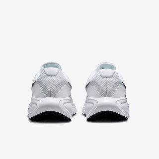 Nike REVOLUTION 8 