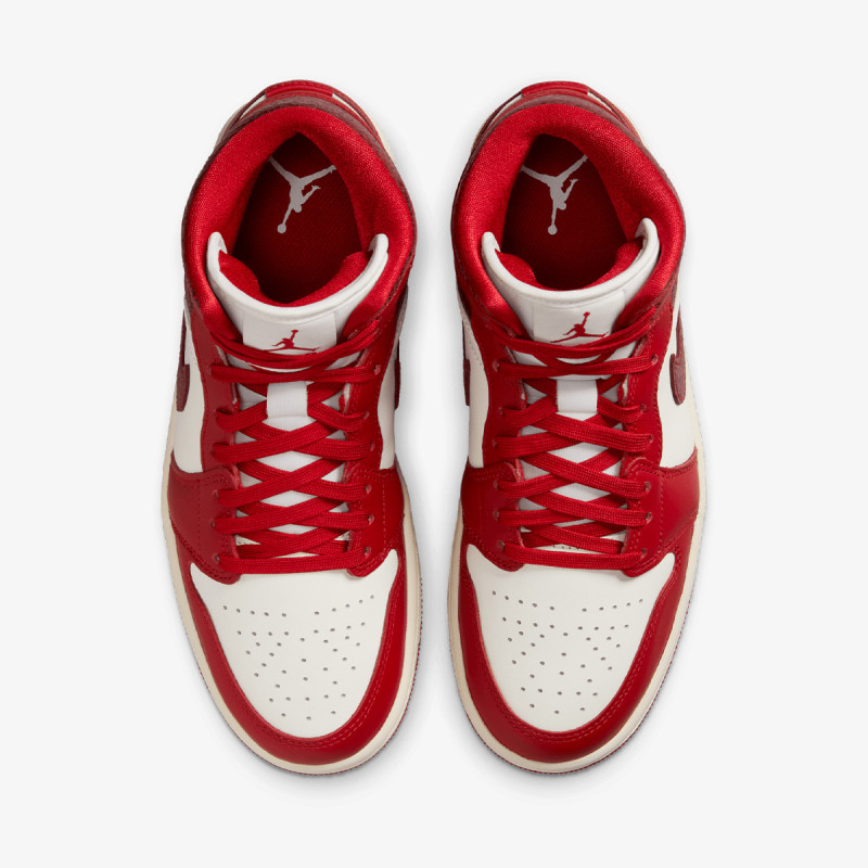 Nike WMNS AIR JORDAN 1 MID SE V2 
