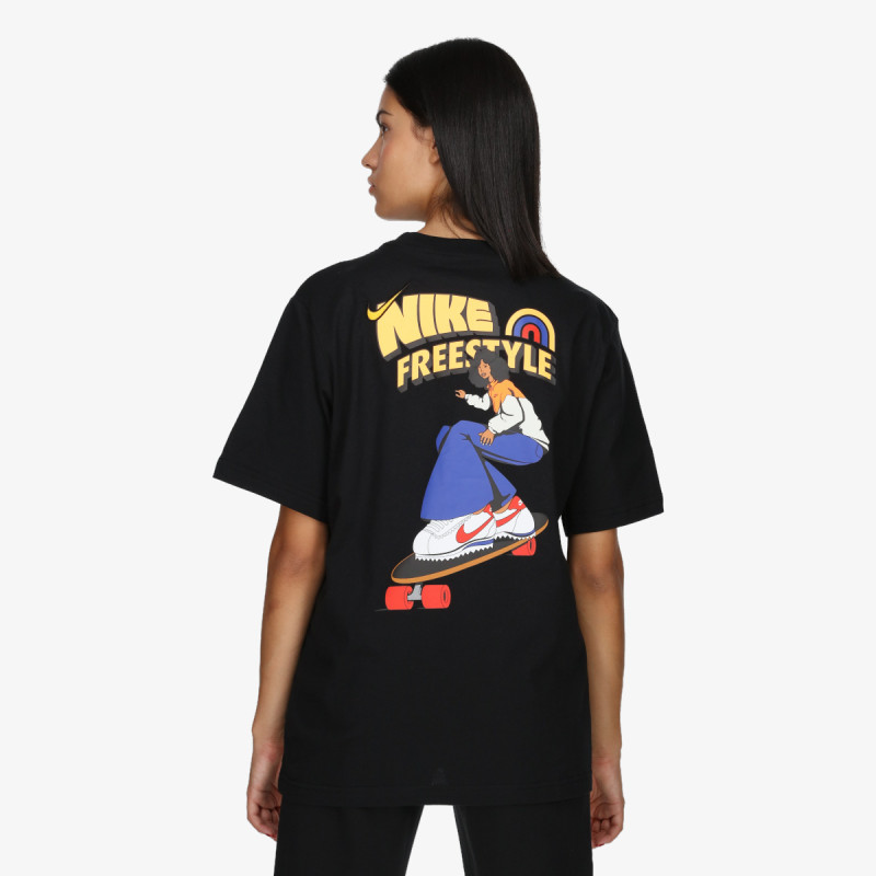 Nike Sportswear 