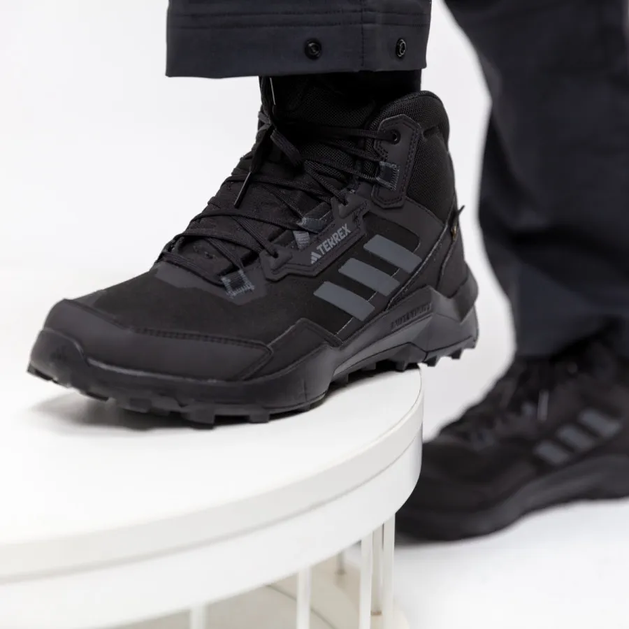 ADIDAS TERREX AX4 MID GTX 