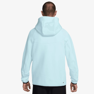 Nike Tech 