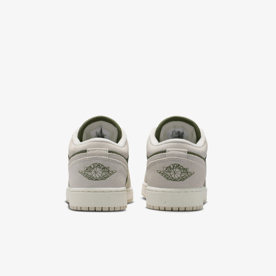 Nike AIR JORDAN 1 LOW SE BG 
