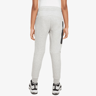 Nike Sportswear 