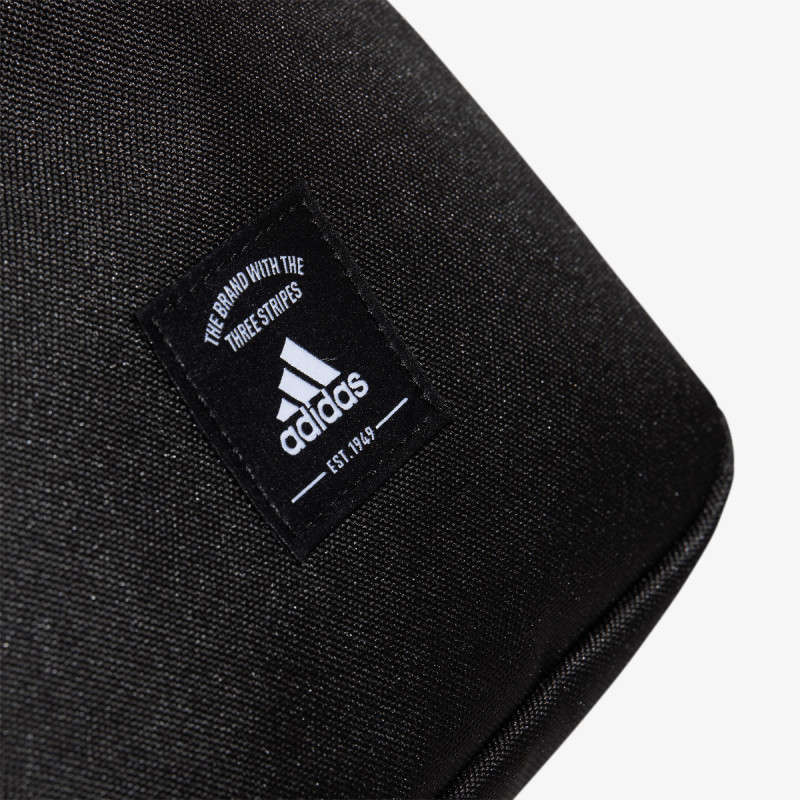 adidas HOOPS 3.0 CF 