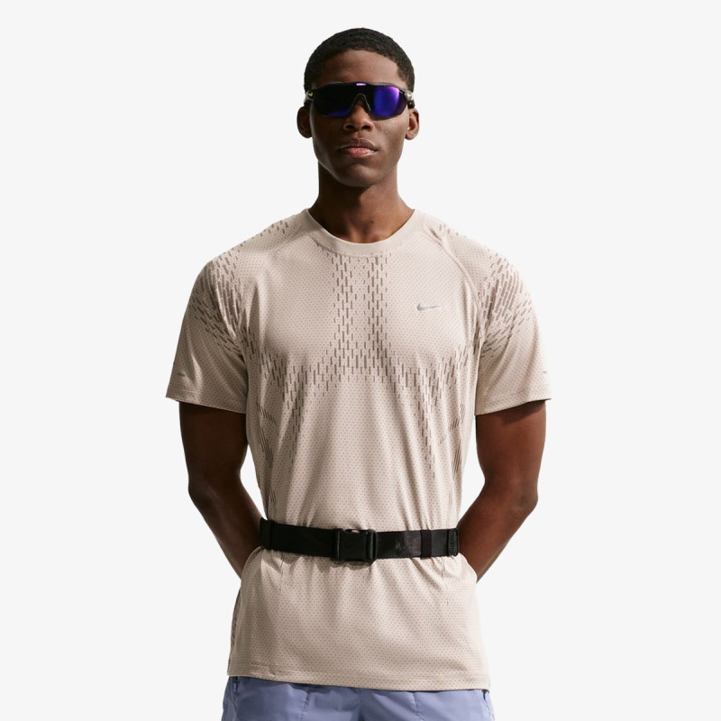 Nike M NK DFADV STRIDE NVLTY SS TOP 