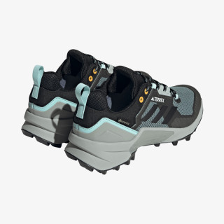 adidas 4ATHLTS ID 