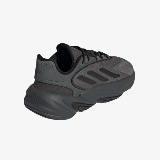 adidas OZELIA 