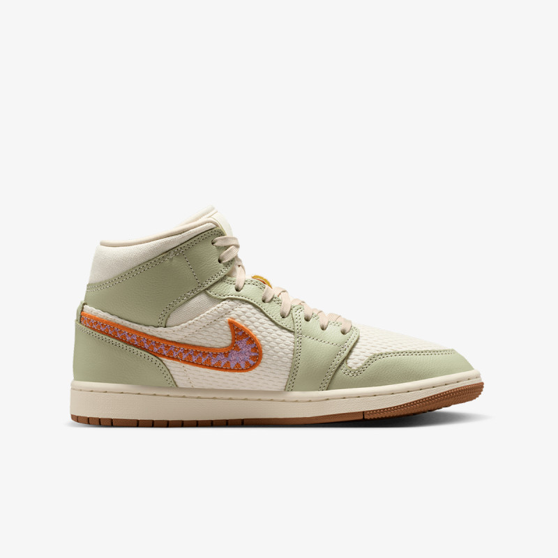 Nike WMNS AIR JORDAN 1 MID SE 