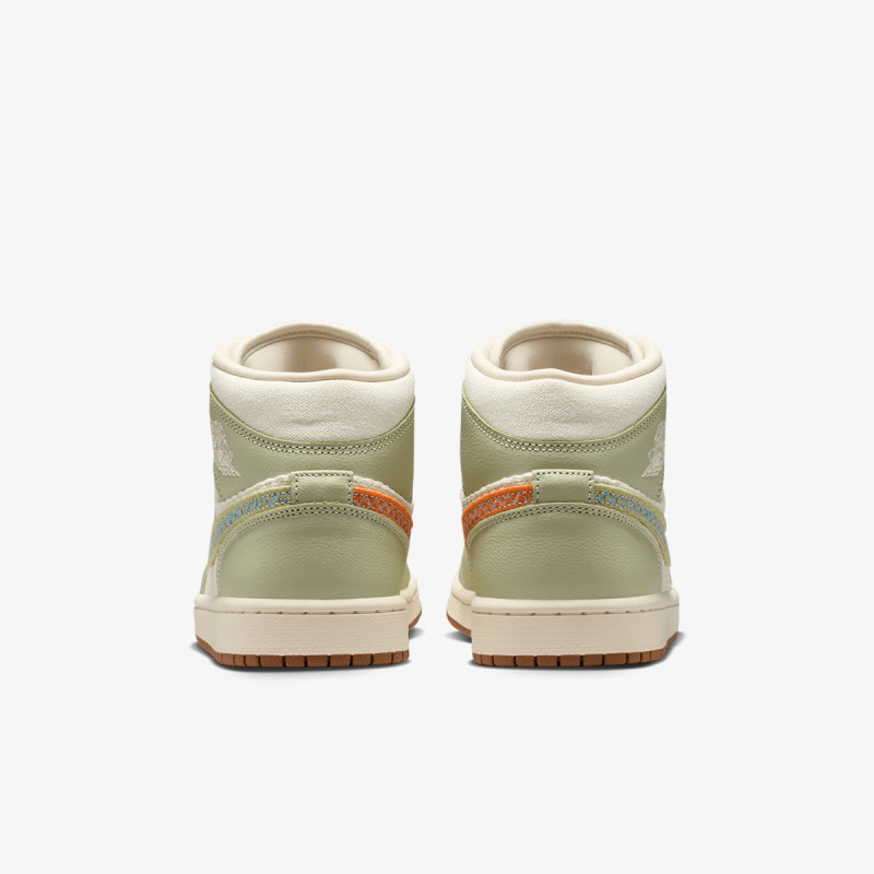Nike WMNS AIR JORDAN 1 MID SE 