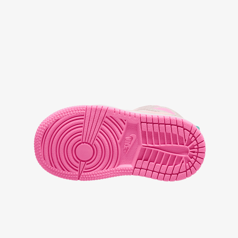 Nike Jordan 1 Mid SE 