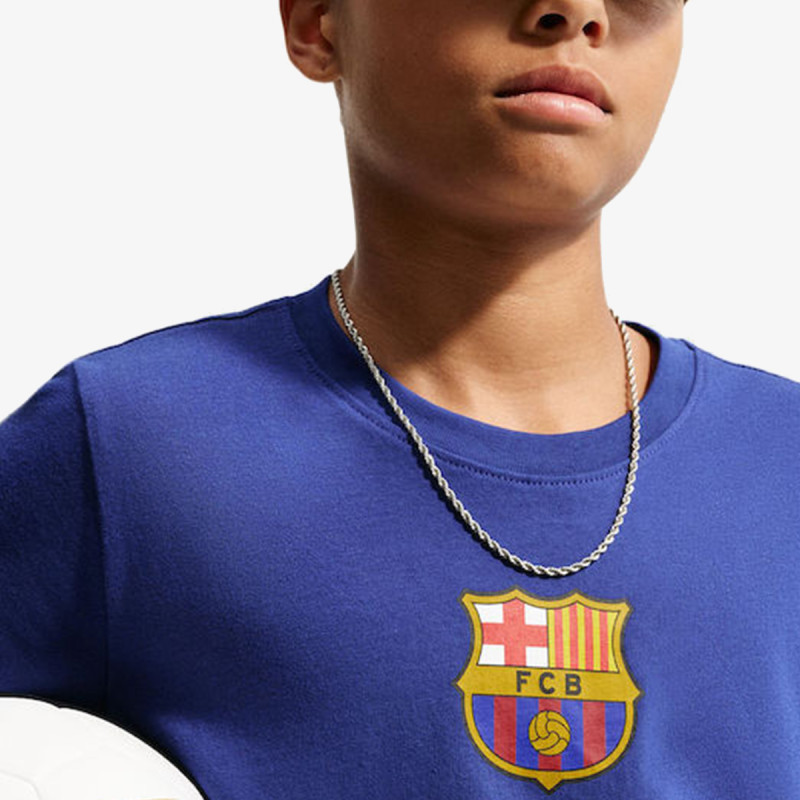 Nike F.C. Barcelona Crest 