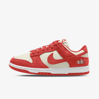 Nike WMNS NIKE DUNK LOW SE 