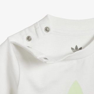 adidas Trefoil 