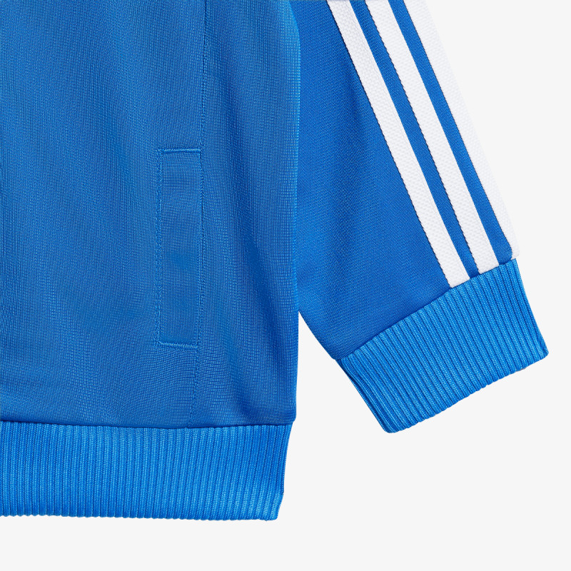 adidas Adicolor 