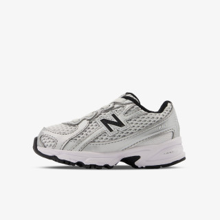New Balance K 740 