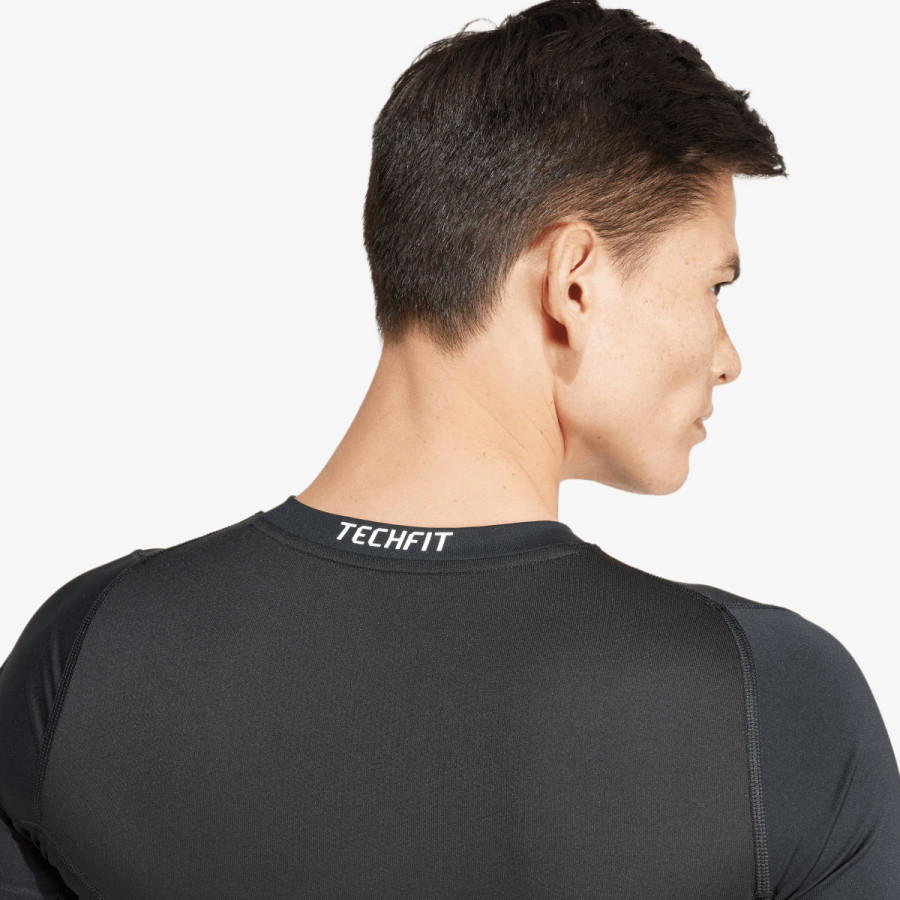 adidas Techfit 
