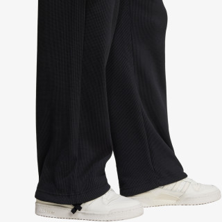 adidas ESSENTIALS PT 