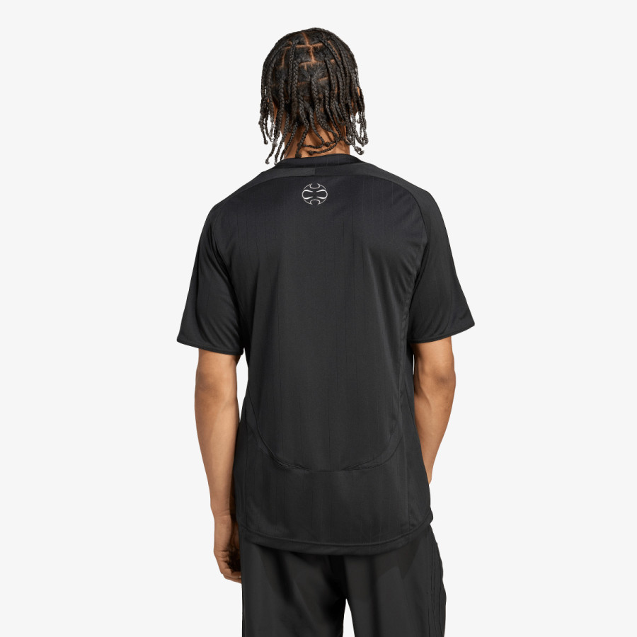 adidas TEAMGEIST TEE 