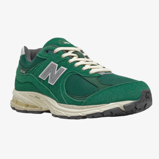 New Balance 2002R 