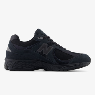 New Balance 2002R 