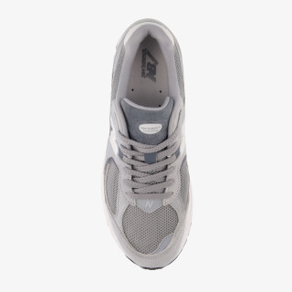 New Balance 2000R 