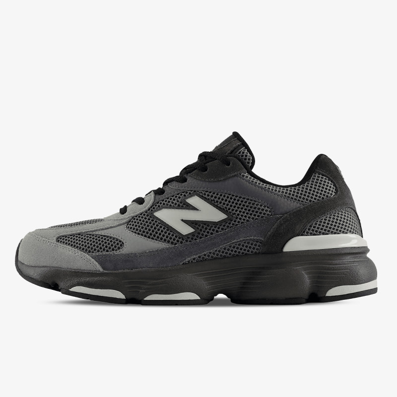 New Balance 603 