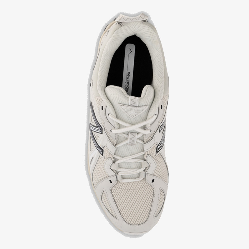 New Balance 610 