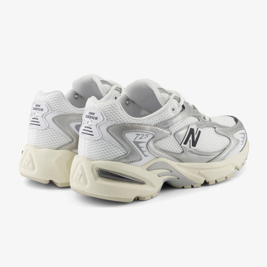 New Balance 725 
