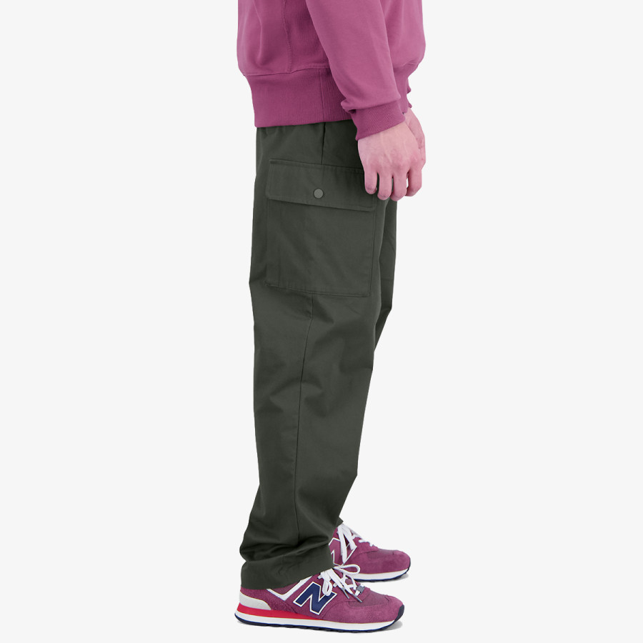 NEW BALANCE Athletics Woven Cargo Pant 