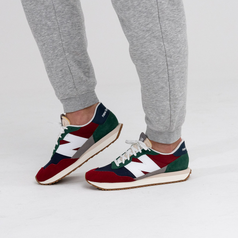 New Balance M 237 
