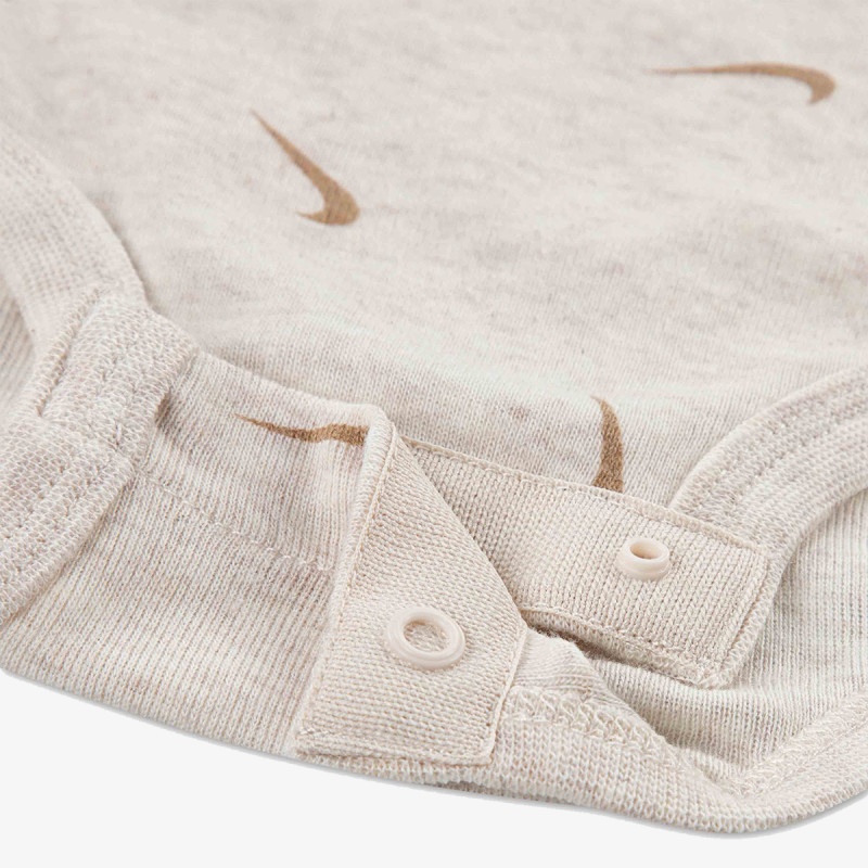 Nike Velour 