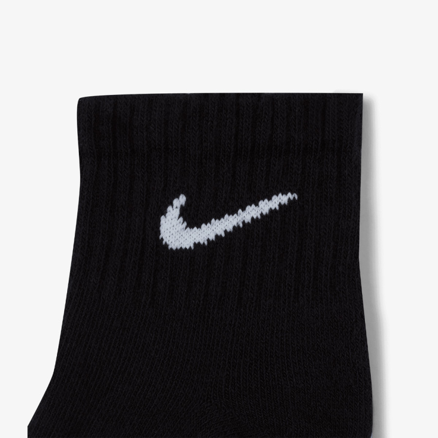 Nike Everyday 