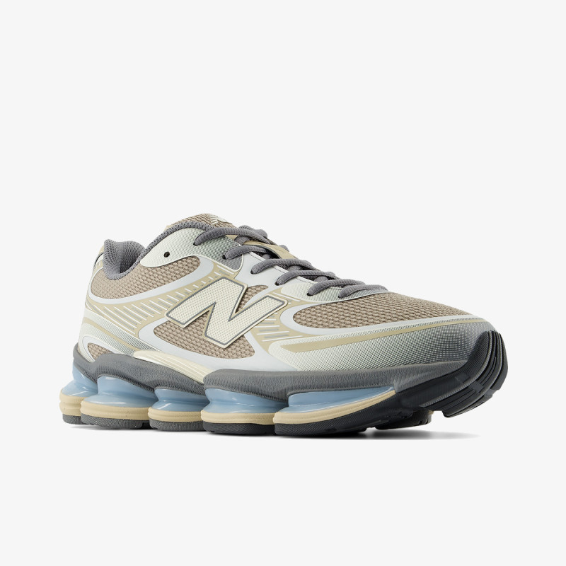 New Balance 2000 