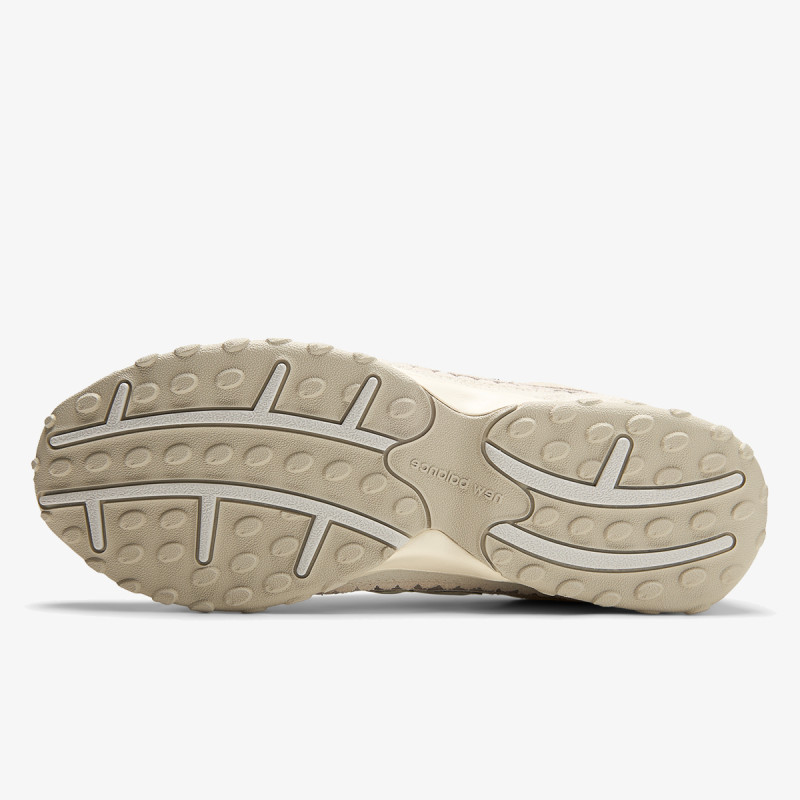 New Balance 204L 