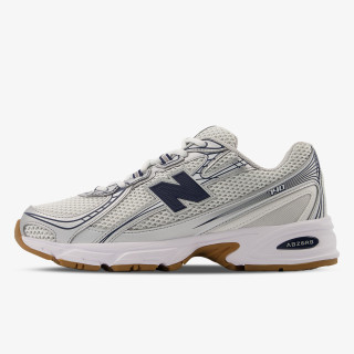 New Balance 740 