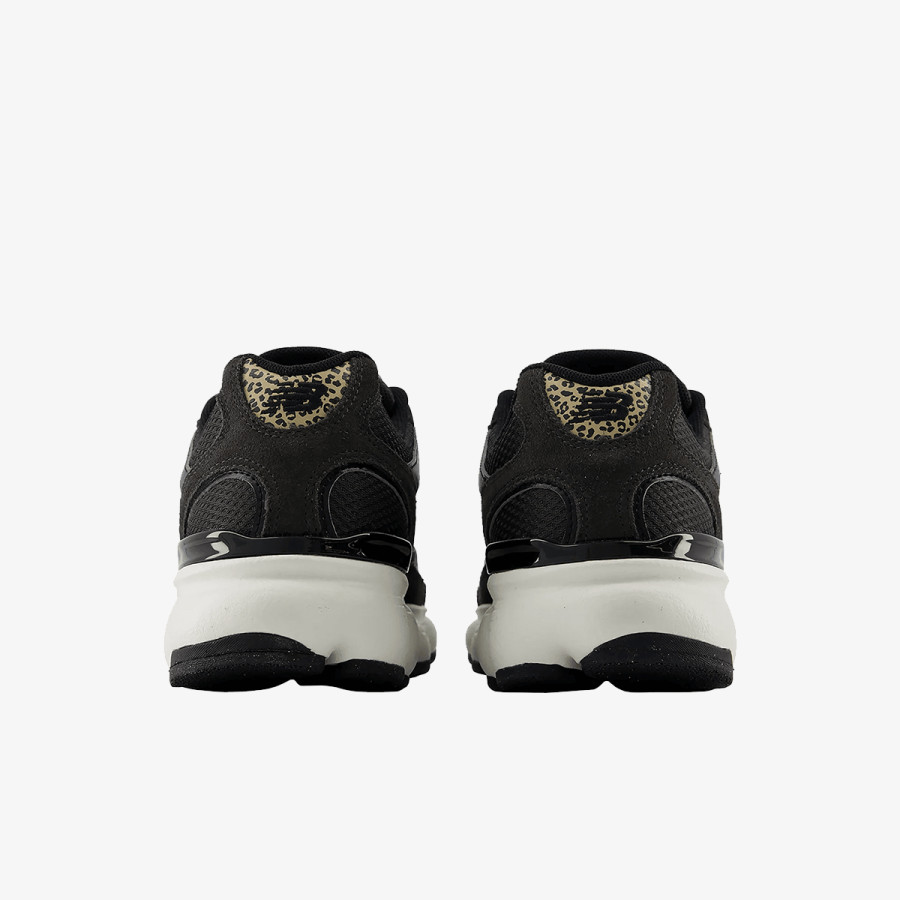 New Balance 603 
