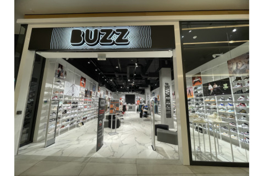 BUZZ, NOVUM Prešov